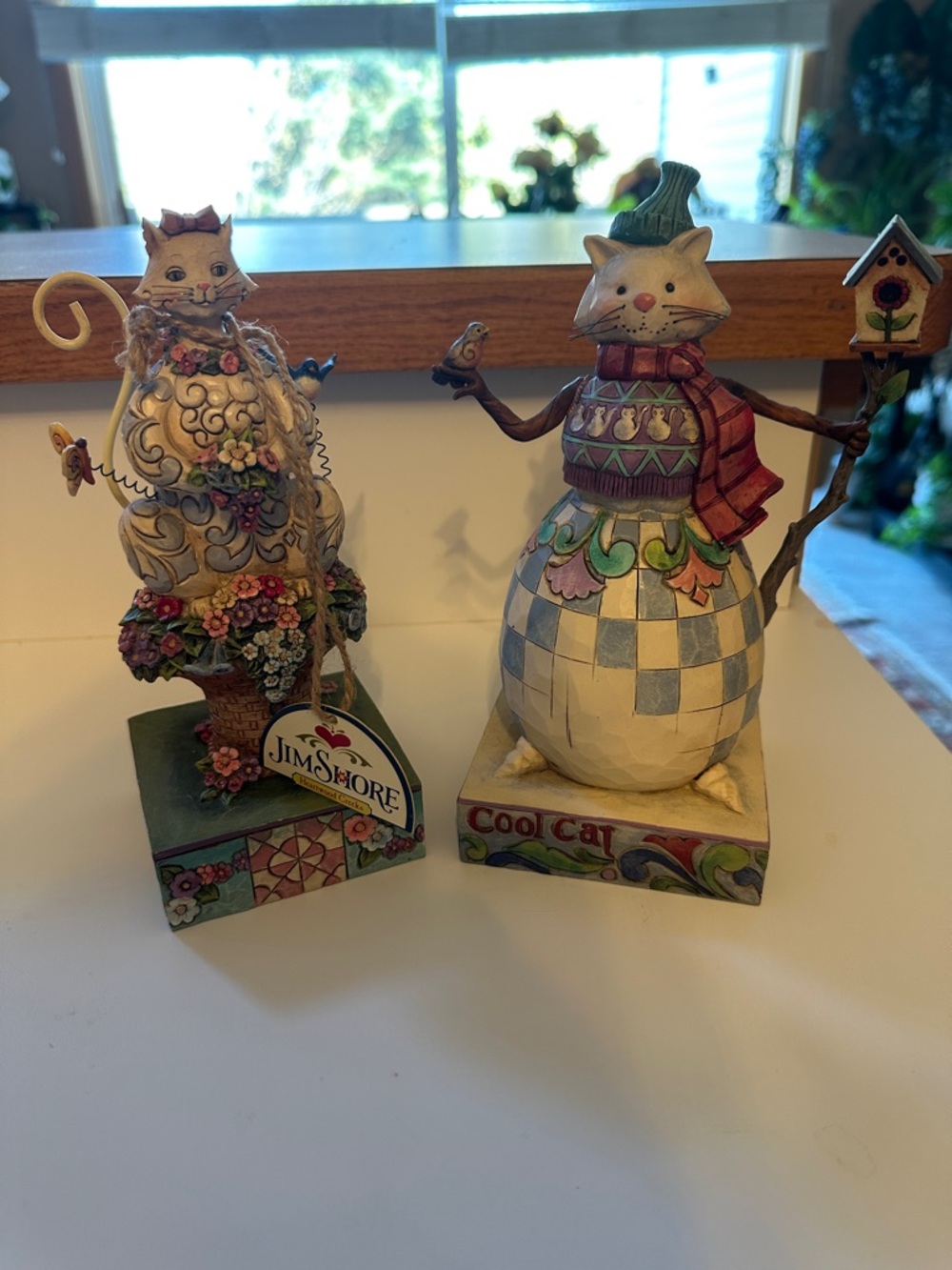 Jim Shore Cream and Pastel Floral Cat Pair Figurines “Sitting Pretty & Cool Cat”